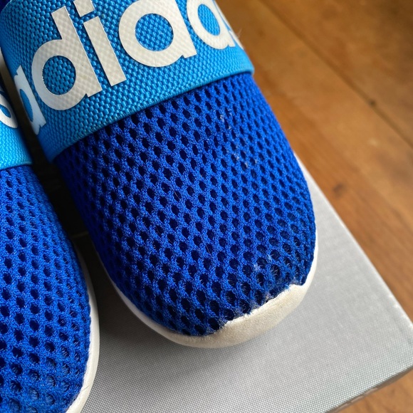 Adidas slip on shoes - Picture 4 of 7